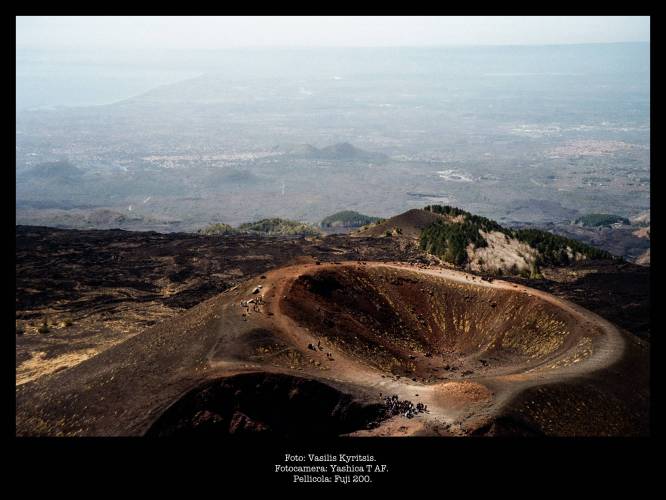 Foto: Vasilis Kyritsis.  
Fotocamera: Yashica T AF. 
Pellicola: Fuji 200.