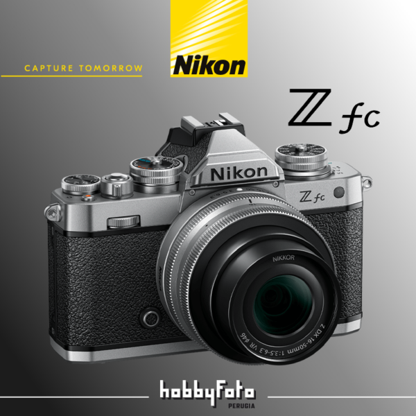 Nikon Z fc Silver+ Z DX 16-50 VR Silver + Z DX 50-250 VR + SD 64GB 667 Pro | Garanzia ufficiale Nital 4 anni - immagine 2