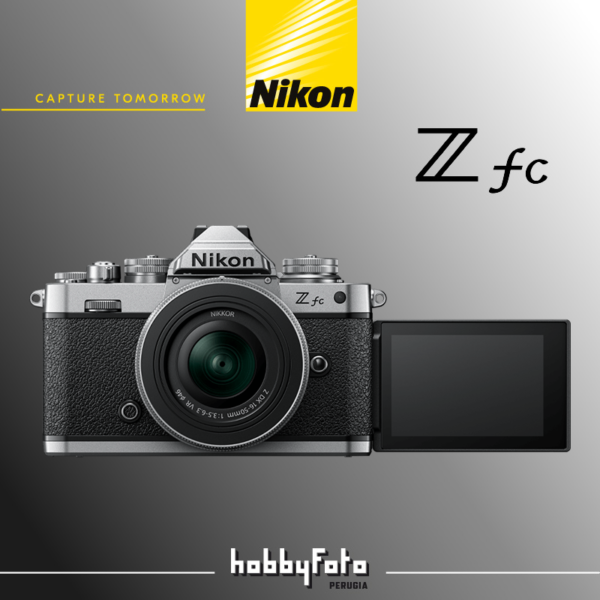 Nikon Z fc Silver+ Z DX 16-50 VR Silver + Z DX 50-250 VR + SD 64GB 667 Pro | Garanzia ufficiale Nital 4 anni - immagine 4