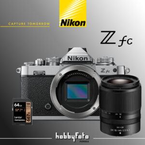 Nikon Z fc Silver kit 18-140mm f/3.5-6.3 VR + SD 64GB 667 Pro Lexar | Garanzia ufficiale Nital 4 anni