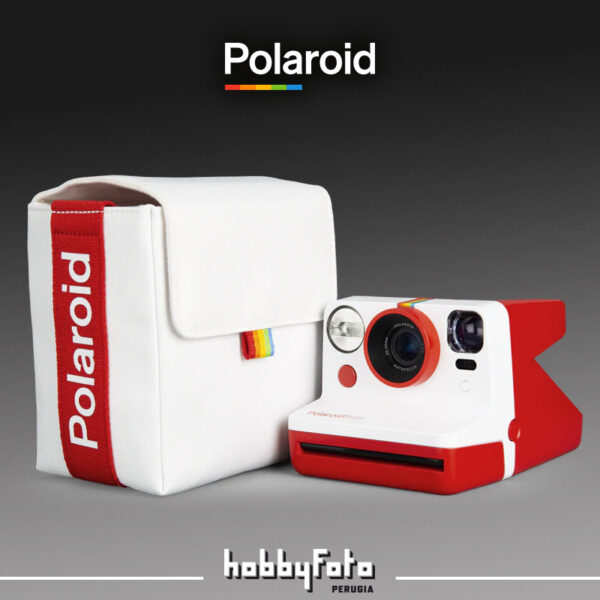 Polaroid Now Rossa con borsa abbinata