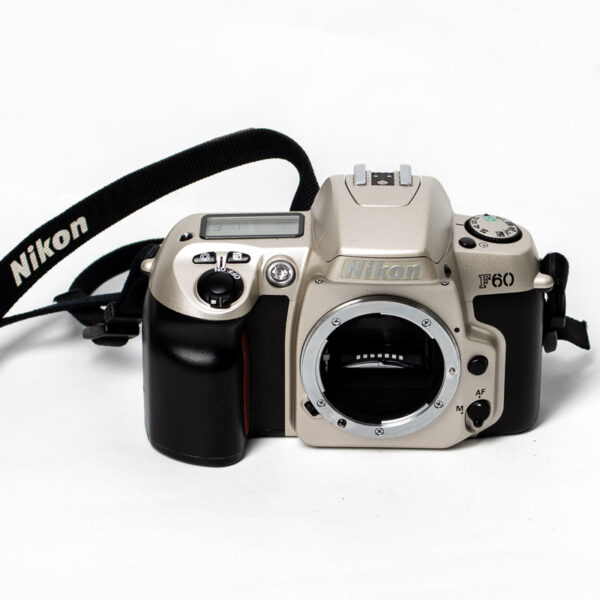 USATO: Nikon F60 - immagine 2