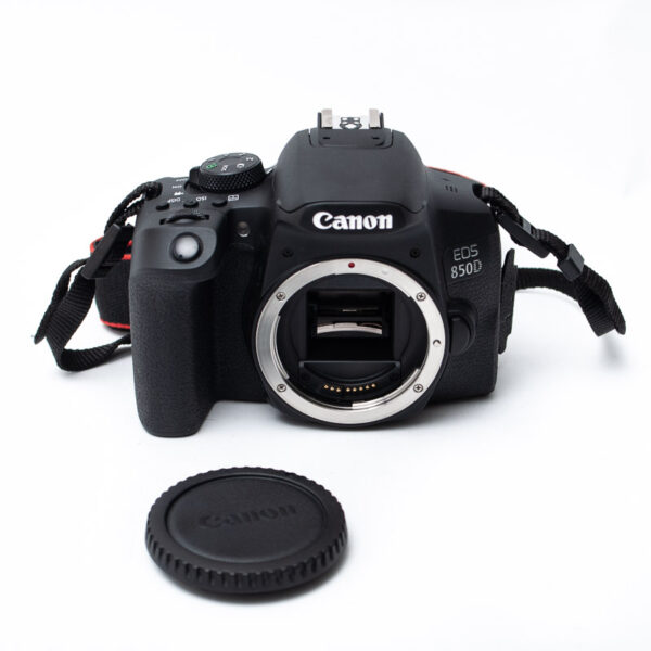 USATO: Canon EOS 850D - immagine 3