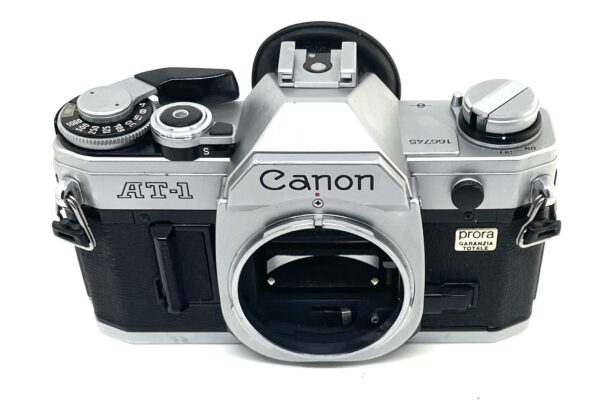 USATO: Canon AT-1 Body + Kit Canon 50mm f/1,8 - immagine 3