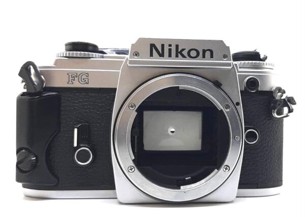 USATO: Nikon FG body - immagine 4