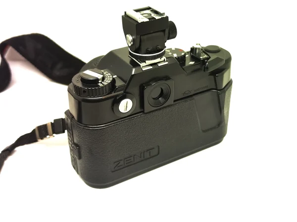 USATO: Zenit 122 kit Helios MC 44M-4 58mm f/2.0 - immagine 4