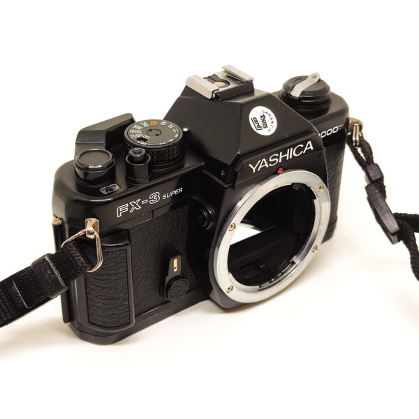 USATO: Yashica FX-3 Super 2000 body - immagine 2