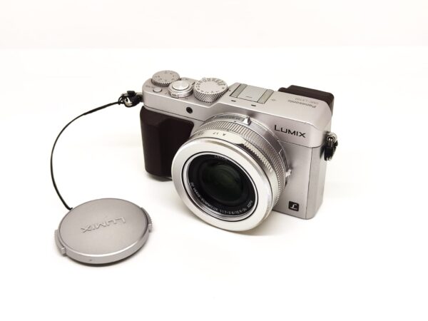 USATO: Panasonic Lumix DMC-LX100 - immagine 2