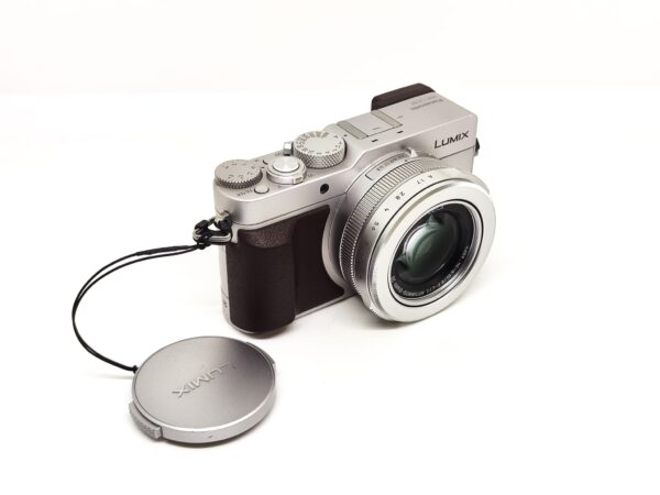 USATO: Panasonic Lumix DMC-LX100 - immagine 3