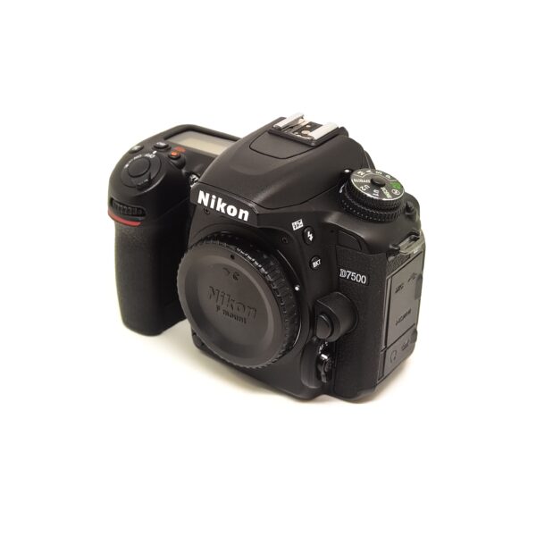 USATO: Nikon D7500 Body - immagine 3