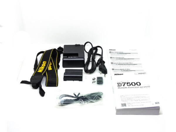 USATO: Nikon D7500 Body - immagine 8