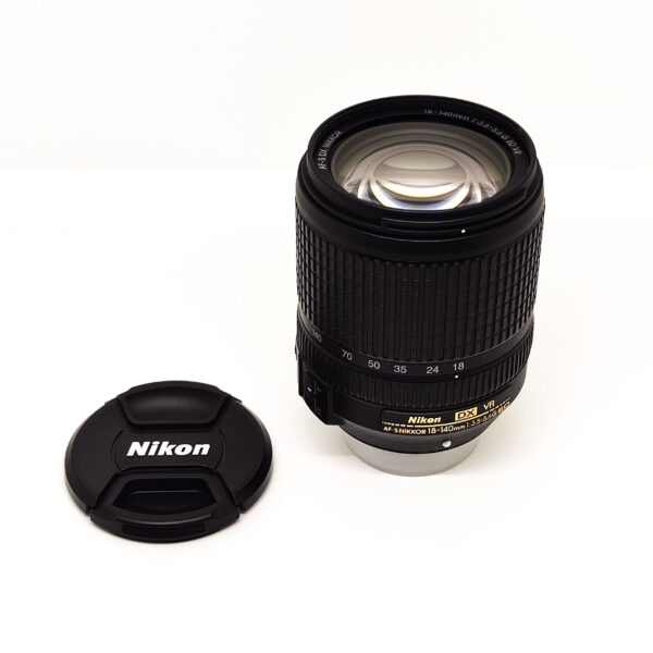 USATO: Nikon AF-S DX NIKKOR 18-140mm f/3.5-5.6G ED VR - immagine 2