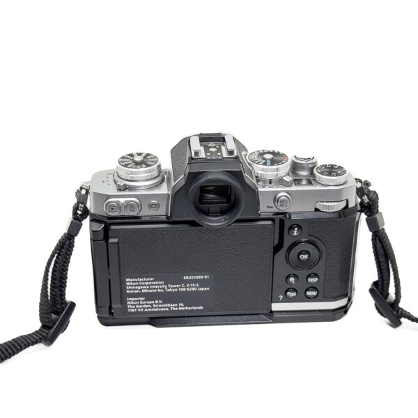 USATO: Nikon Zfc (corpo) fotocamera mirrorless - immagine 6