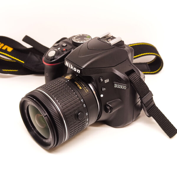 USATO: Nikon D3300 kit AF-P 18-55mm f/3.5-5.6 G DX VR - immagine 3