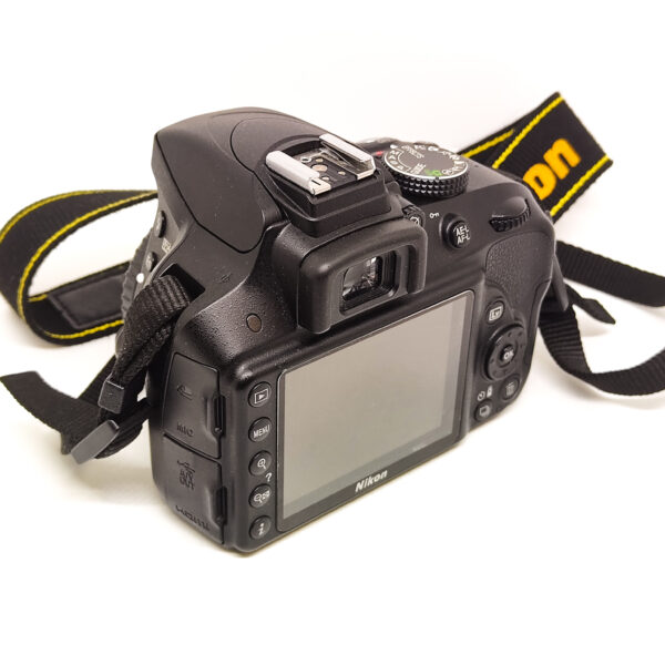 USATO: Nikon D3300 Body - immagine 5