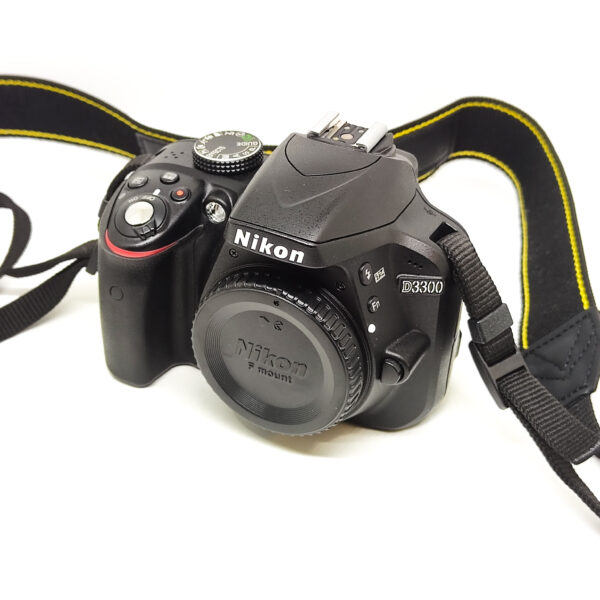 USATO: Nikon D3300 Body - immagine 2