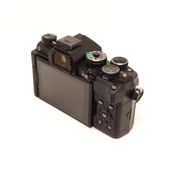 USATO: Olympus OM-D E-M5 III Body - immagine 4