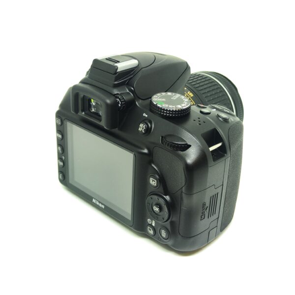 USATO: Nikon D3400 kit AF-P 18-55mm f/3.5-5.6 G DX VR - immagine 4