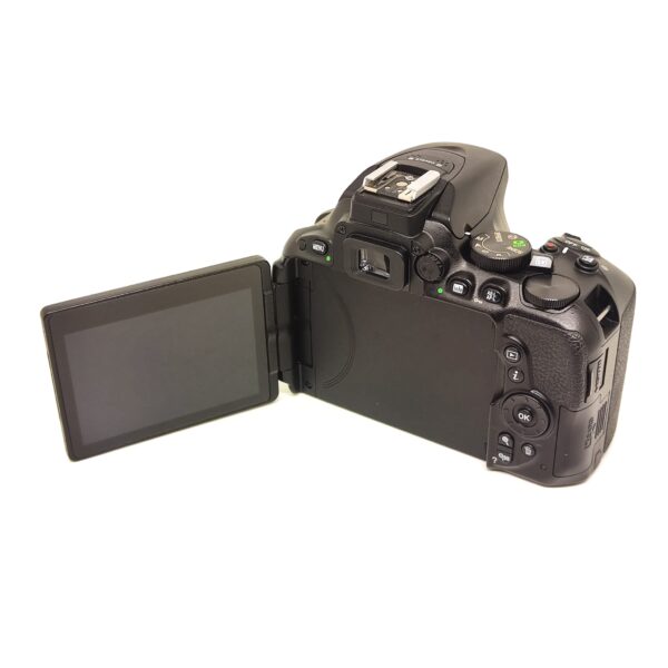 USATO: Nikon D5500 Body - immagine 6