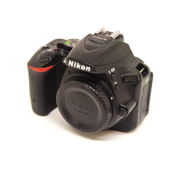 USATO: Nikon D5500 Body - immagine 3