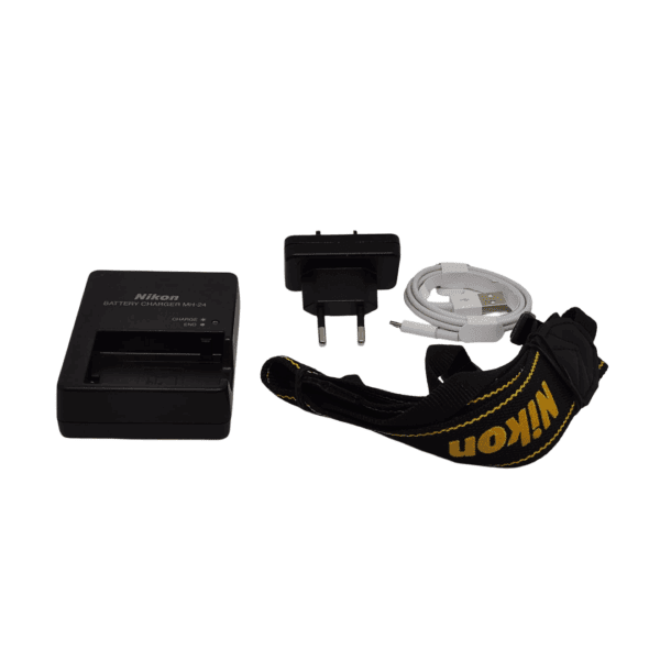 USATO: Nikon D3500 Body - immagine 6