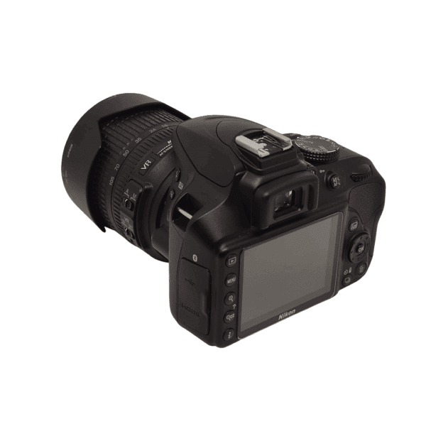 USATO: Nikon D3400 kit AF-S DX 18-105mm f/3.5-5.6 G ED VR - immagine 4