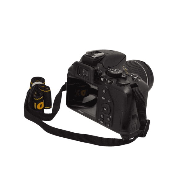 USATO: Nikon D3500 kit AF-P 18-55mm f/3.5-5.6 G DX VR - immagine 4