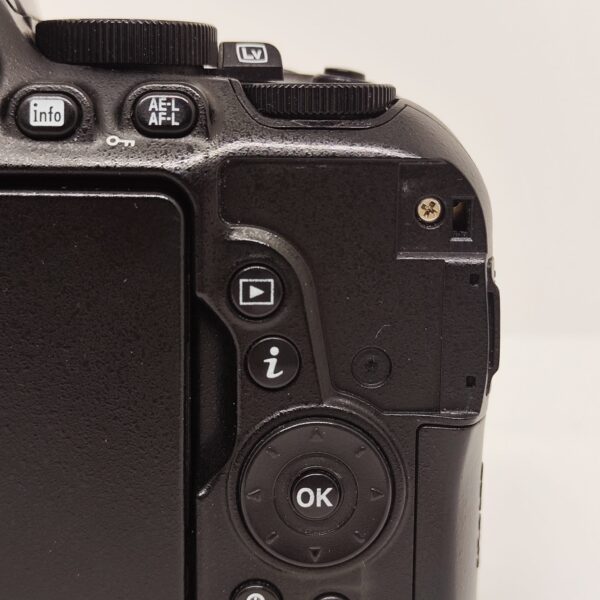 USATO: Nikon D5500 Body - immagine 6