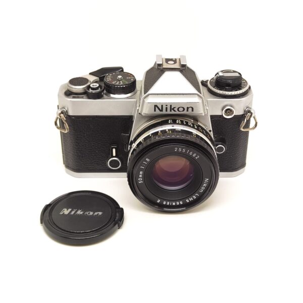 USATO: Nikon FE kit Nikon 50mm f/1.8 Serie E