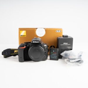 USATO: Nikon D5500 Body