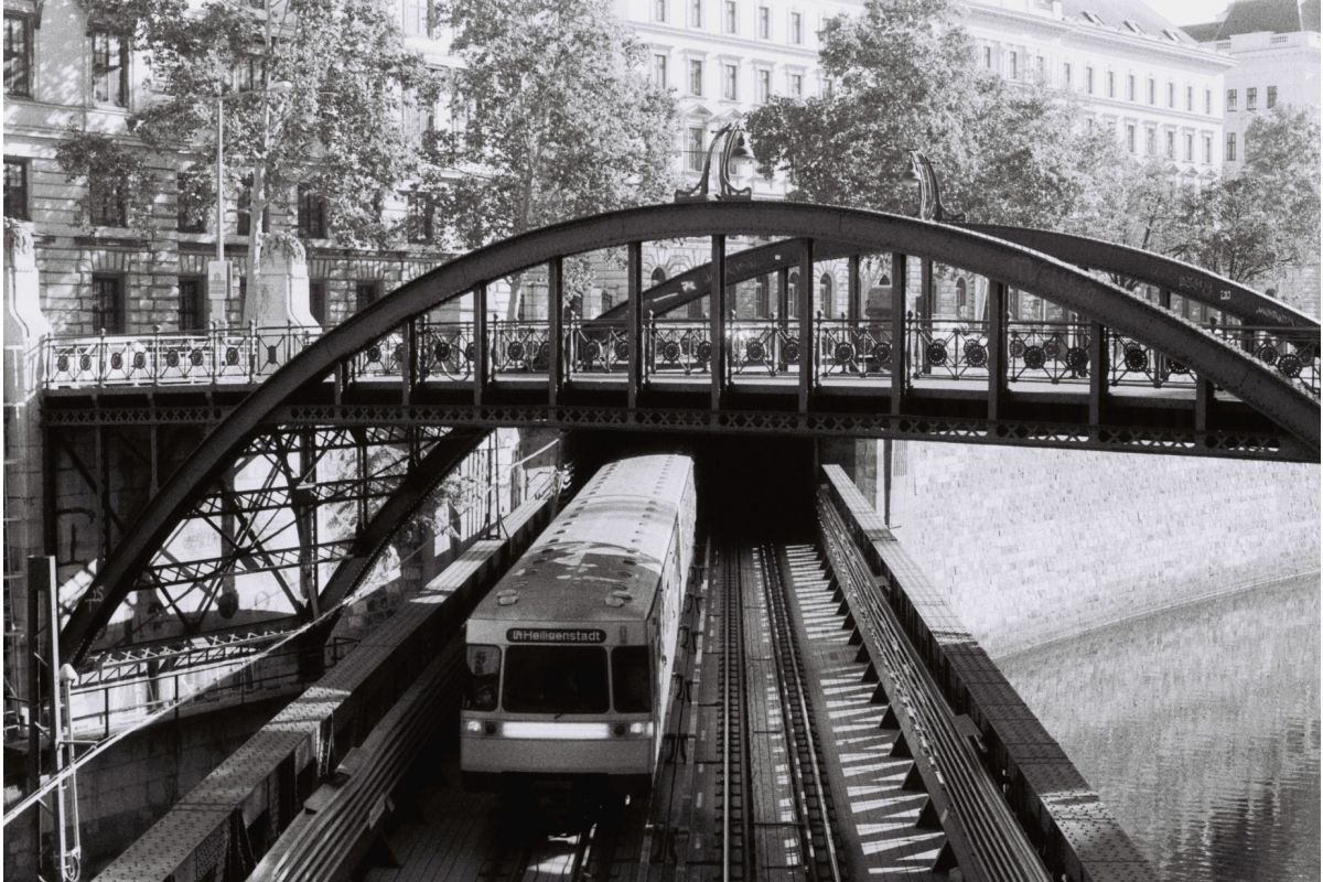 Lomography - Berlin Kino B/N 35 mm ISO 400 - immagine 12